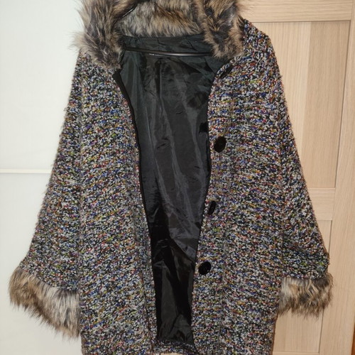 Coat like new, black and grey, size M