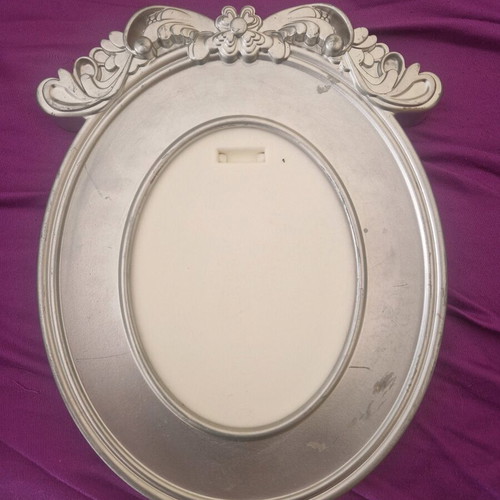 Plastic frames used, pack of 2 with color wear