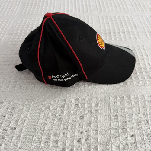 Hats set like new, pack of 4, one size