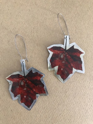Handmade earrings like new, very lightweight
