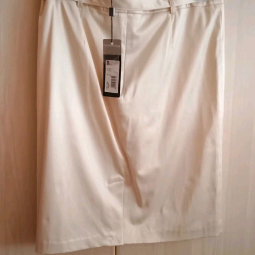 Raxevsky skirt new, beige, size XL