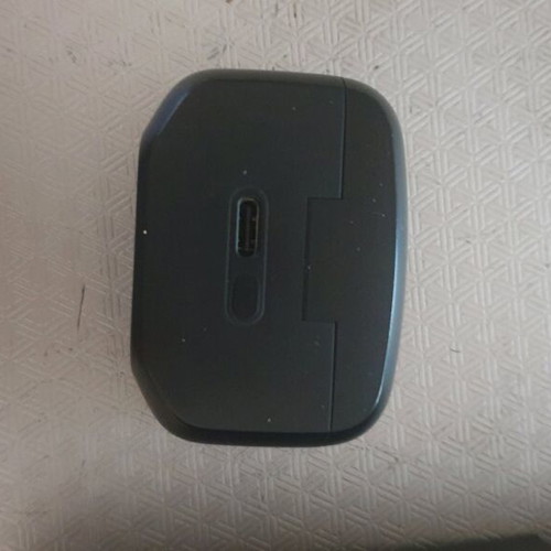 Edifier W240 wireless headphones like new