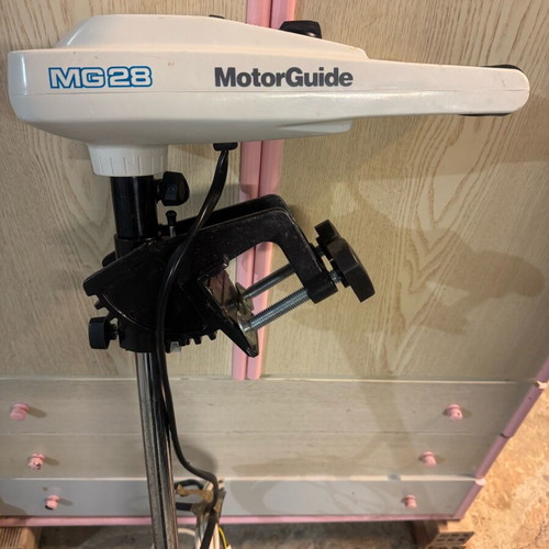 Electric motor with spare propeller like new