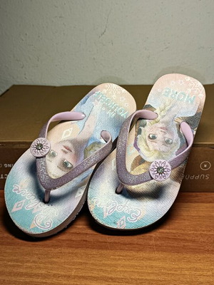 Σαγιονάρες παιδικές μεταχειρισμένες No28/29