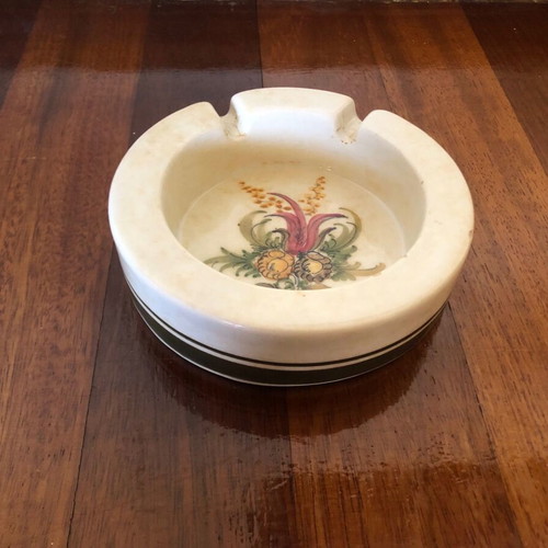 Alagiannis collectible ceramic ashtray Tanagra signed handmade used