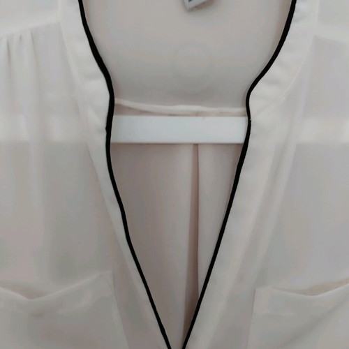 H&M shirt new, size XS, ecru