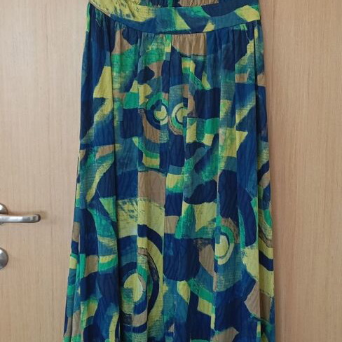 Doca dress size M colorful new
