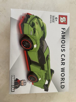 Lamborghini Huracan toy car new, buildable set