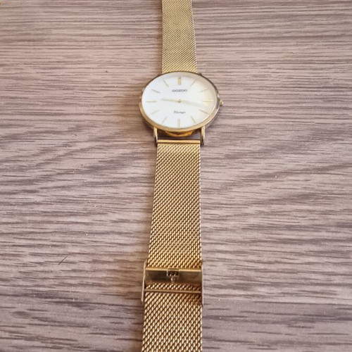 Oozoo Vintage Quartz Women's Watch with Gold Mesh Bracelet used