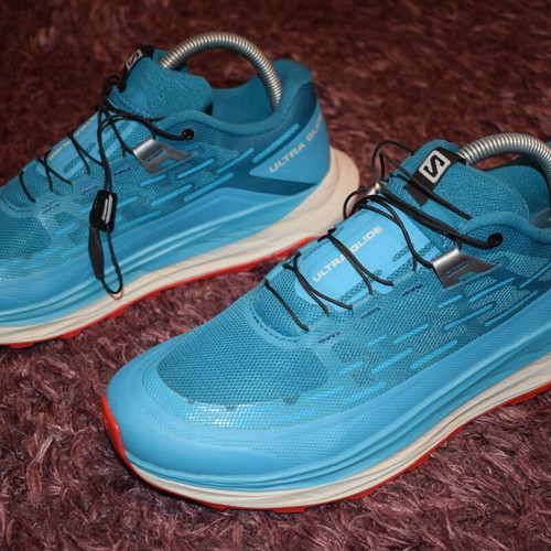 Salomon Ultra Glide trail running shoes like new, size 41.5, blue
