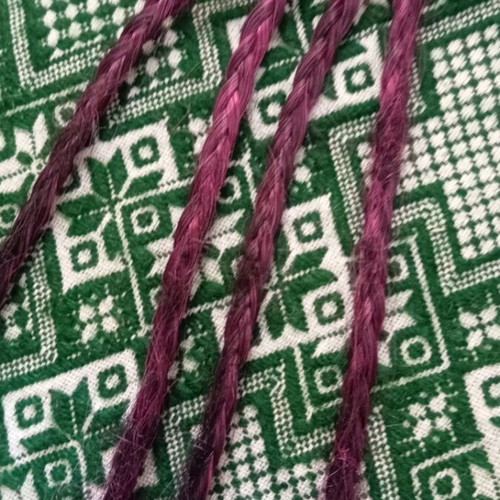 Hair clip with braids like new