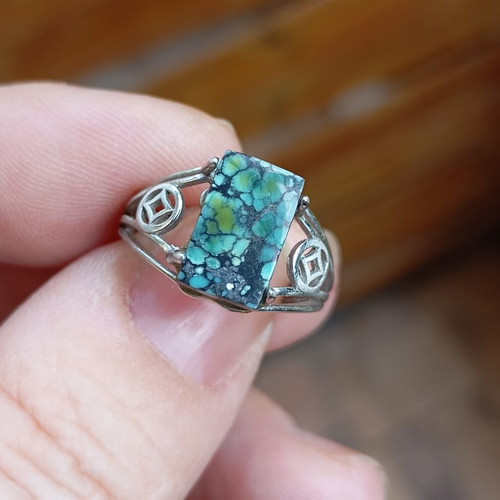 Silver 925 ring with authentic turquoise 5x7mm like new, adjustable