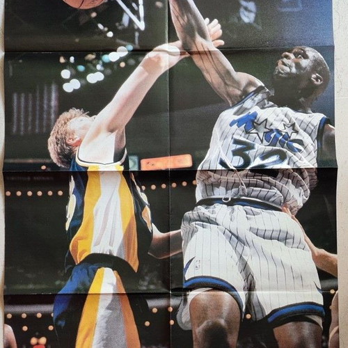 Rare double poster Shaquille O'Neal & Karl Malone like new, Glances at Basketball