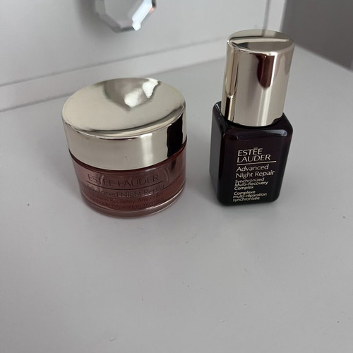 Estée Lauder Advanced Night Repair set, serum and ampoules