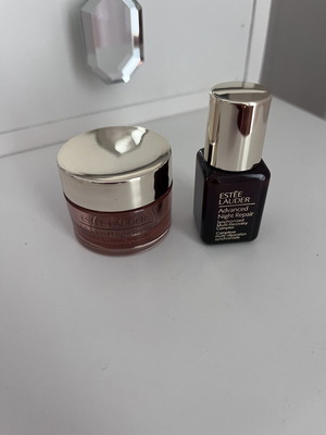 Estée Lauder Advanced Night Repair set, serum and ampoules