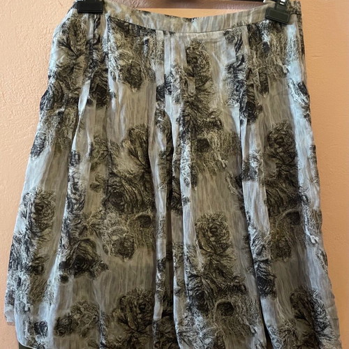 Marella skirt in medium, color olive, gray, white for all seasons