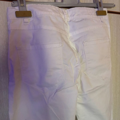 Benetton women's white pants like new, size S