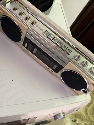 Sharp GF-7Z Vintage Boombox Stereo Radio Tape Recorder, like new