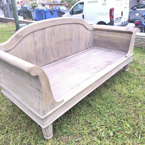 Sofas like new, set of 4, unpainted for indoor or outdoor use