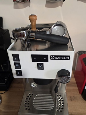 Rancilio Silvia Pro X espresso machine like new, white