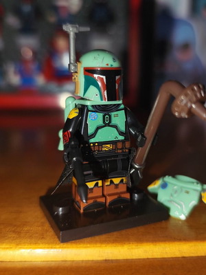 Boba Fett Repainted Armor figure like new with accessories