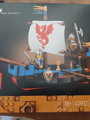 Lego Sea Serpent 40912 set