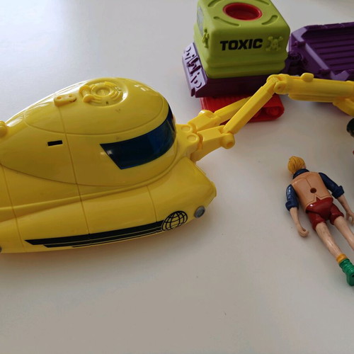 Captain Planet vintage lot with 4 figures and 3 vehicles