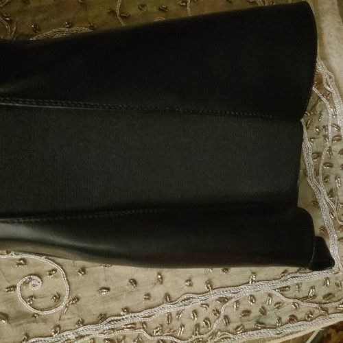 Boots new, black with side zipper and 4.5 cm heel