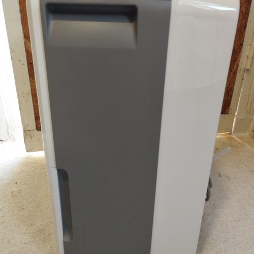 Sandstorm Dehumidifier like new, lightly used