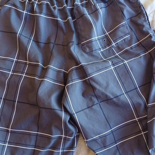Nike men's shorts like new, tennis style with drawstring and pockets