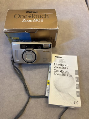 Nikon OneTouch Zoom 90s AF vintage 35mm film camera with original box and manual