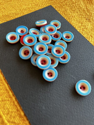 Vintage buttons 13 mm blue red white, pack of 15