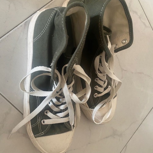 H&M men's shoes size 41 used, khaki