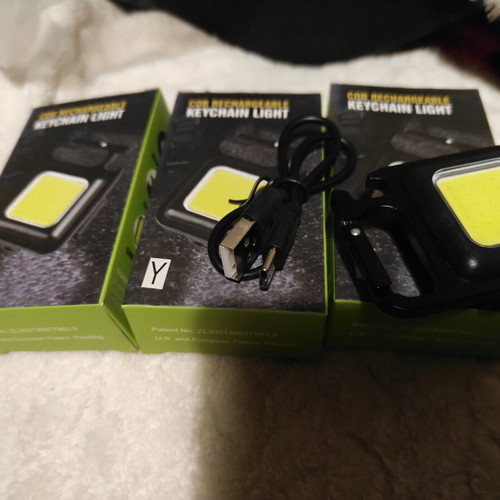 Keychain flashlight rechargeable with magnet, set of 3