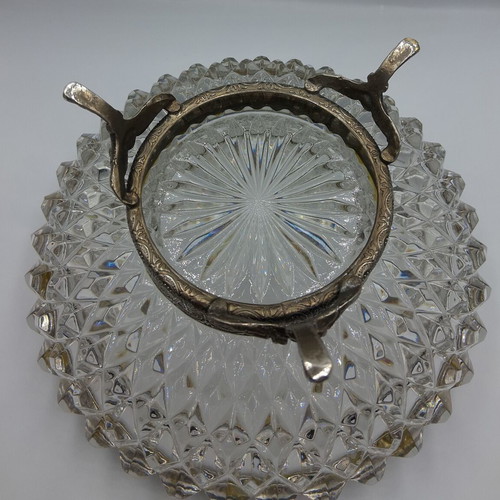 Vintage glass bowl with metal base, like new decorative fruit centerpiece
