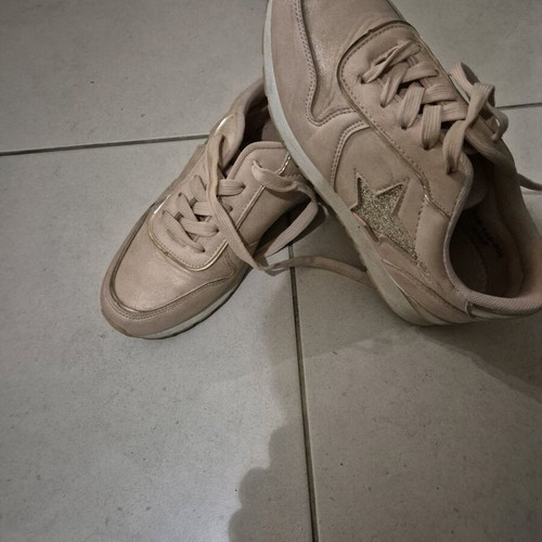 Voi & Noi women's athletic shoes used, size 39, pink