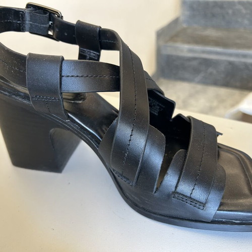 Zara leather women's shoes size 37 like new, black