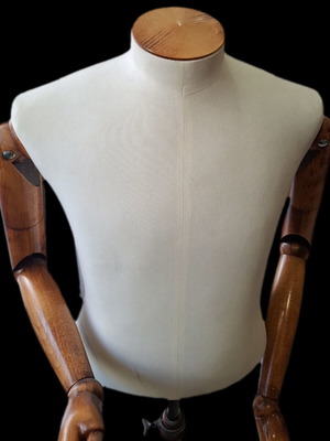 Κούκλα ραφείου με ξύλινα κινούμενα άκρα σαν καινούργιο