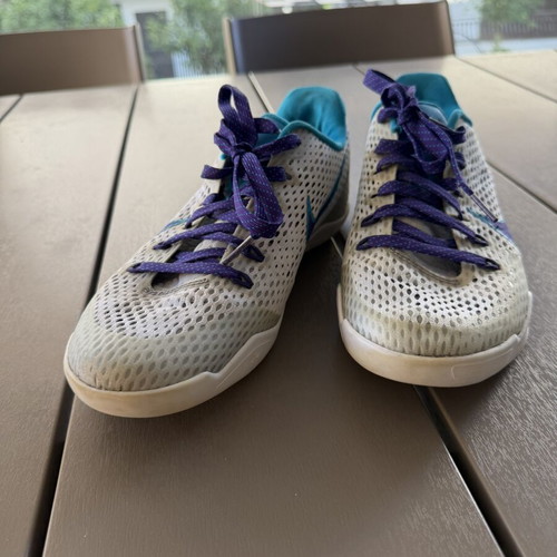 Nike Kobe11 Low ‘Draft Day’ sneakers size 40 like new, white and purple