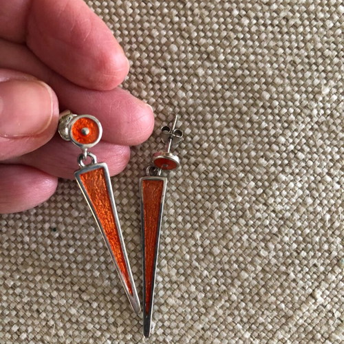 Silver earrings like new with orange filling