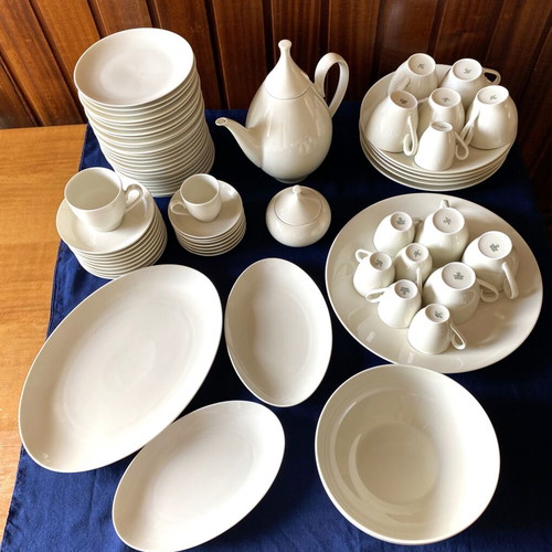 Scherzer Bavaria Germany porcelain tea/coffee set like new, 69 pieces