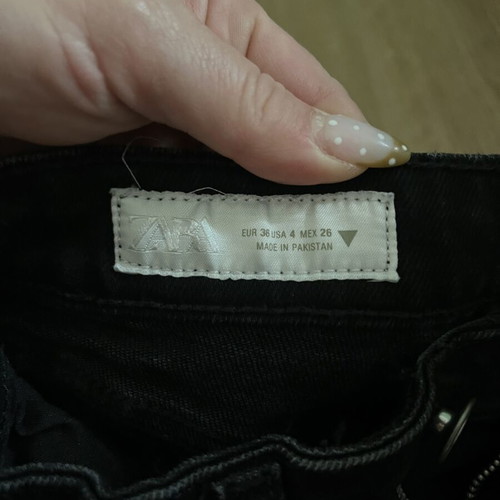 Zara crop black jeans like new