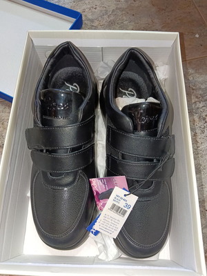 Parex anatomical athletic shoes size 39, new, black