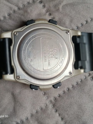 Ρολόι Timex σαν καινούργιο