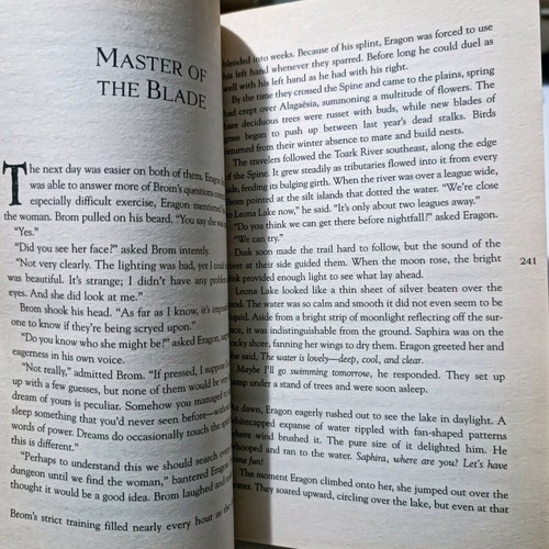 Eragon book used, Christopher Paolini, English
