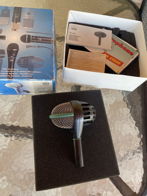 AKG D112 Microphone new