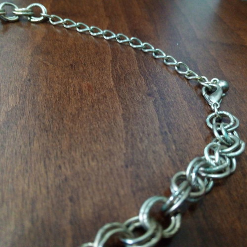 Necklace of hammered rings used, gold color, 2000 Y2K style