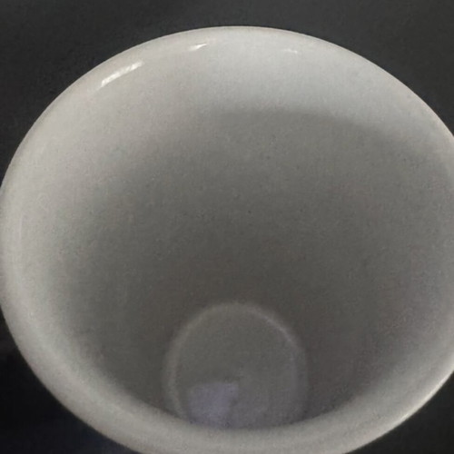 Thassos ceramic cup with silicone lid like new