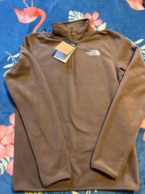 The North Face fleece new, size XS, brown
