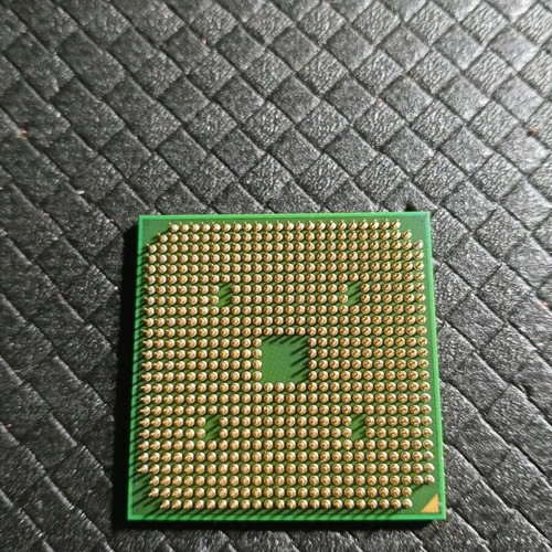 AMD Turion 64 X2 CPU used for old laptop